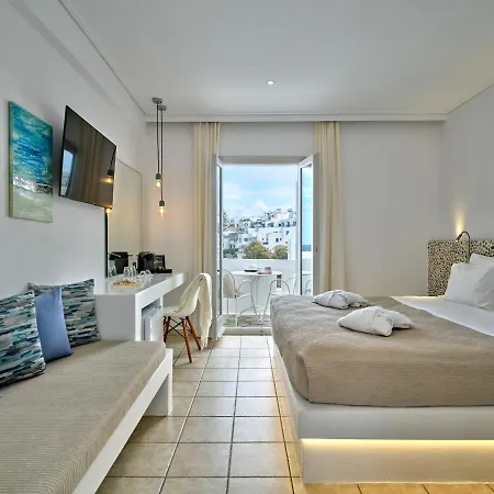 Kanale's & Naousa (Paros)