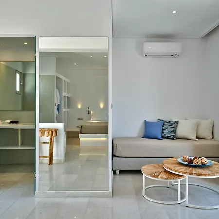 Kanale's & Naousa (Paros)