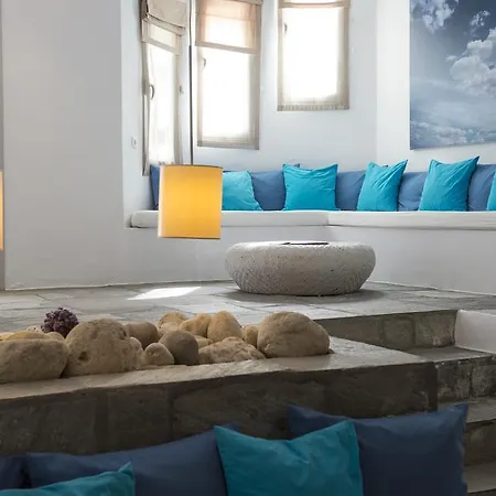 Kanale's & Naousa (Paros)