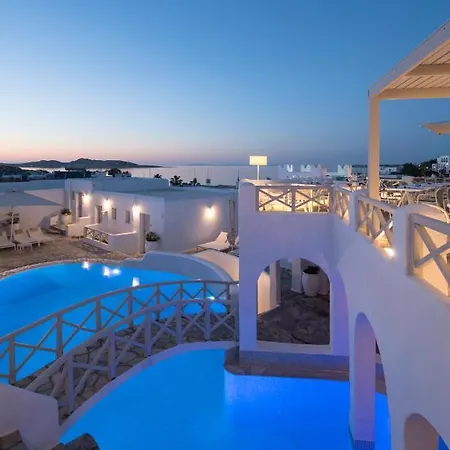 Kanale's & 4* Naousa (Paros)