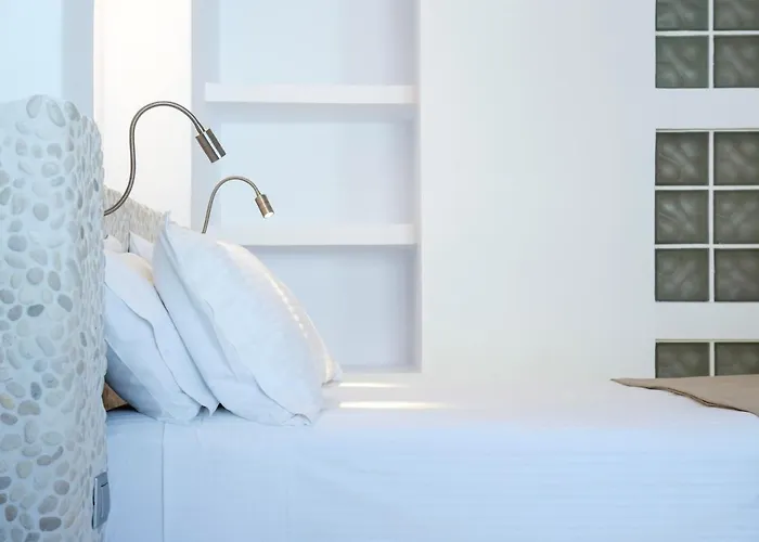 فندق Kanale's & 4*