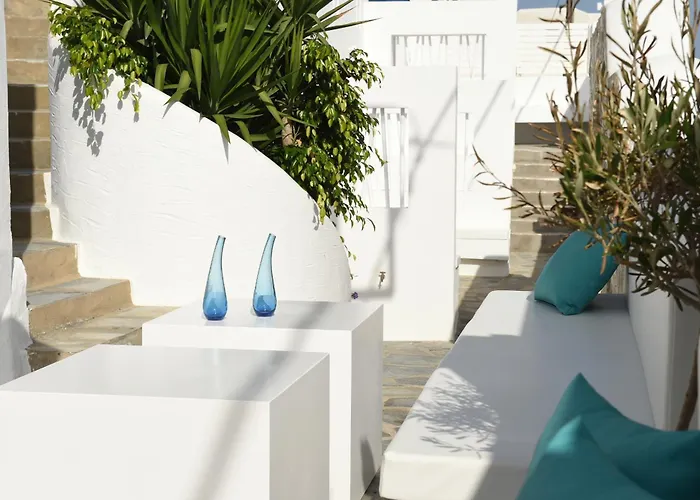 Kanale's & ناوسا